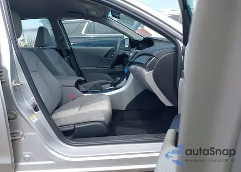 2015 Honda Accord Lx z USA, uszkodzony, nr VIN 1HGCR2F34FA025293